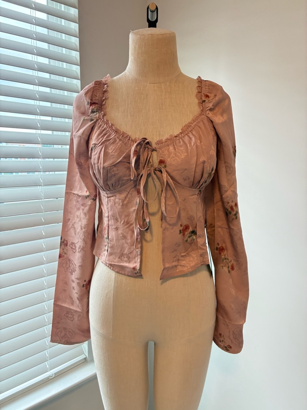NWT Lulus Bess Blush Pink Floral Satin Jacquard Tie-Front Long Sleeve Top